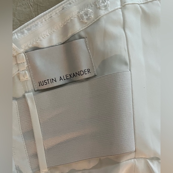 Justin Alexander Indigo Wedding Gown Sz 4 NWT - Picture 8 of 12